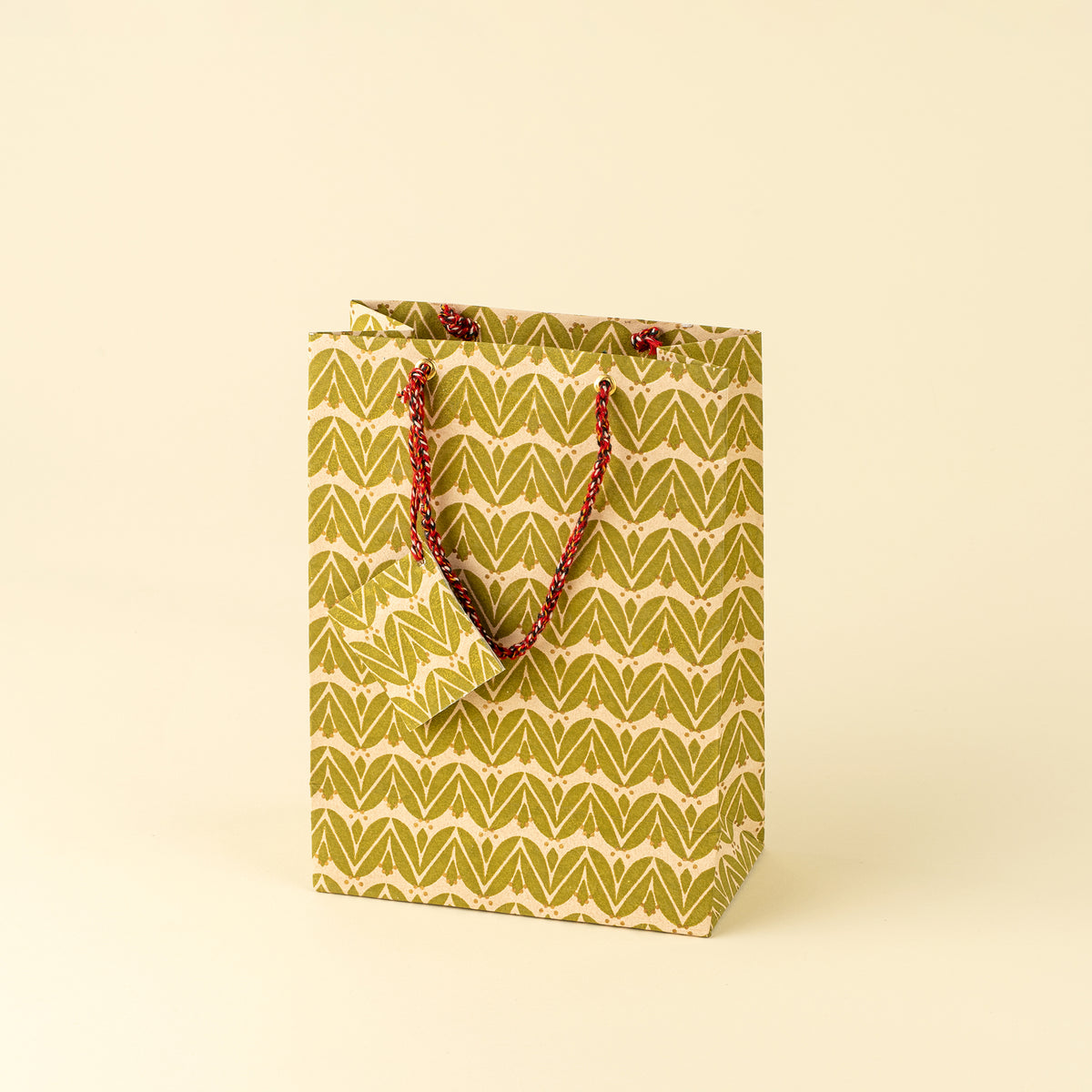 Olive Laurel Black Print Gift Bag S